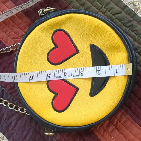 EMOJI novelty bag double sided circular zip top w/ chain and faux leather strap - Picture 7 of 9